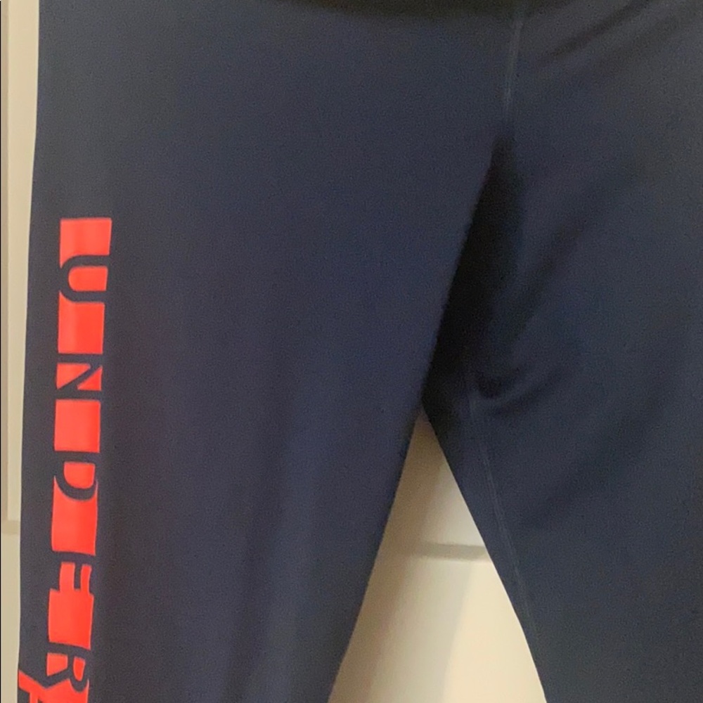 Workout Tights - Picture 3 of 3